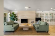 4BR/3BA Retreat w/ Stunning Views & Kayaks