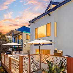 3 Floors|Garage|Steps 2 Sand, Bay, Shops & Belmont