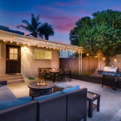 Beachside Retreat with Bikes and Firepit