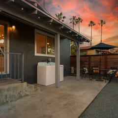 Boho Chic Retreat Near Zoo and Downtown