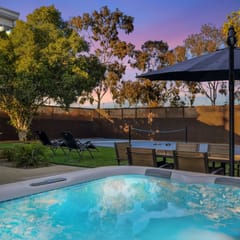 La Mesa 5BR | Pickleball Court + Hot Tub
