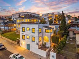 Bankers Hill Gem Near Little Italy | Private Patio | Near Balboa Park | San Diego - Image 5
