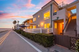Boardwalk Beachfront Retreat | Private Garage - Image 5