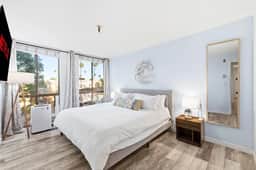 Coastal Comfort in the Heart of Mission Beach | Walk to Beach, Bay & Belmont Park - Image 3