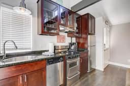 Luxury/Cozy/Private Pacific Beach Retreat for 2! - Image 4