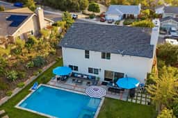 OSide Private PoolHome 4bed/3Bth - Image 2