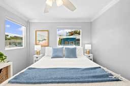 SRP Cottage — Iconic Mission Beach Retreat with AC & Rare Parking, Steps to the Ocean - Image 3