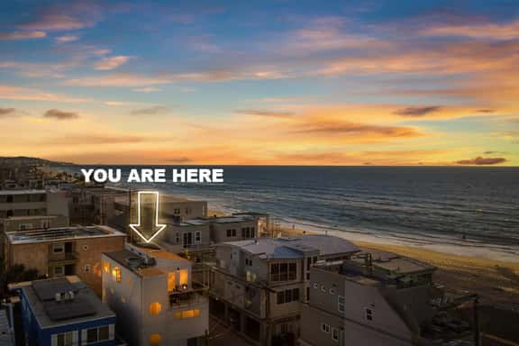 30s to Beach! Ocean Views, 3 Parking, Bikes - Image 1