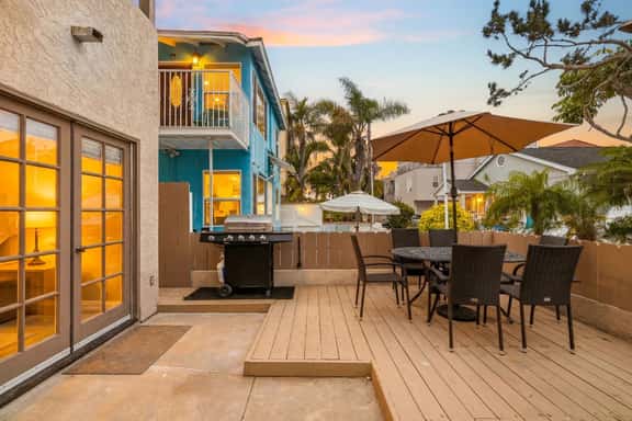 Mission Beach Gem | Patio, Garage & Balcony - Image 1