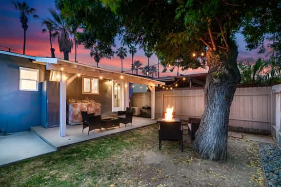 North Park Retreat Near Zoo, SeaWorld & Downtown - Image 1