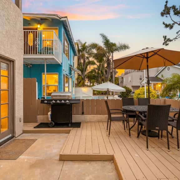 Mission Beach Gem | Patio, Garage & Balcony - Image 1
