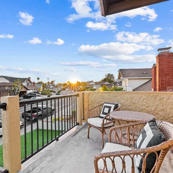 Spacious 4BR Mira Mesa Retreat w/ Firepit, BBQ & Parking - Image 1