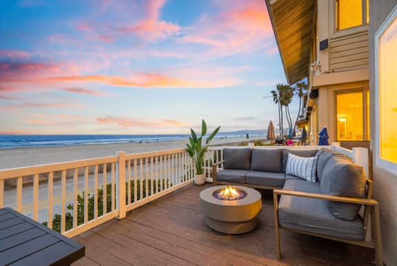 Boardwalk Beachfront Retreat | Private Garage - Image 4