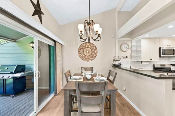 Coastal Retreat: Walk to the Beach | Community Pools, Spa & Courts - Image 4