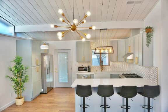 North Park Retreat Near Zoo, SeaWorld & Downtown - Image 5