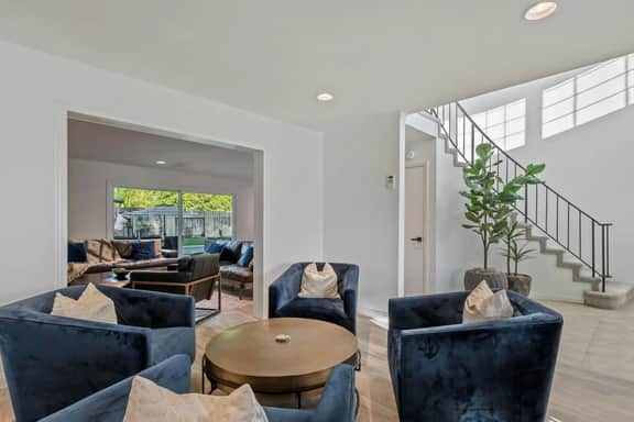 OSide Private PoolHome 4bed/3Bth - Image 4