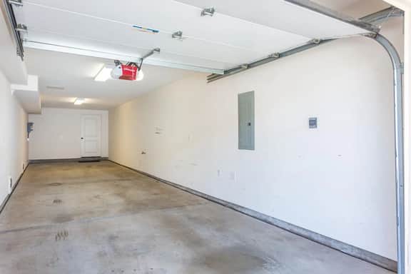 Perfect Beach Condo, Walk to Ocean, Garage Parking - Image 4