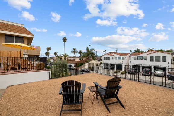 Sunny San Clemente Stay | Walk to Shore | Upper Deck - Image 3