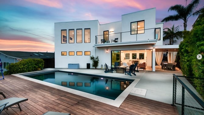 7 Signs It’s Time to Hire a San Diego Airbnb Manager