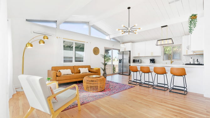 La Jolla Short-Term Rentals (2026): Demand, Rules & Luxury ROI Explained